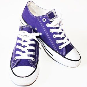 Converse Low top Sneakers Light Purple Sz 8.5